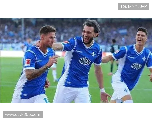 门兴格拉德巴赫宣布波兰斯基正式成为主帅续约至2028年